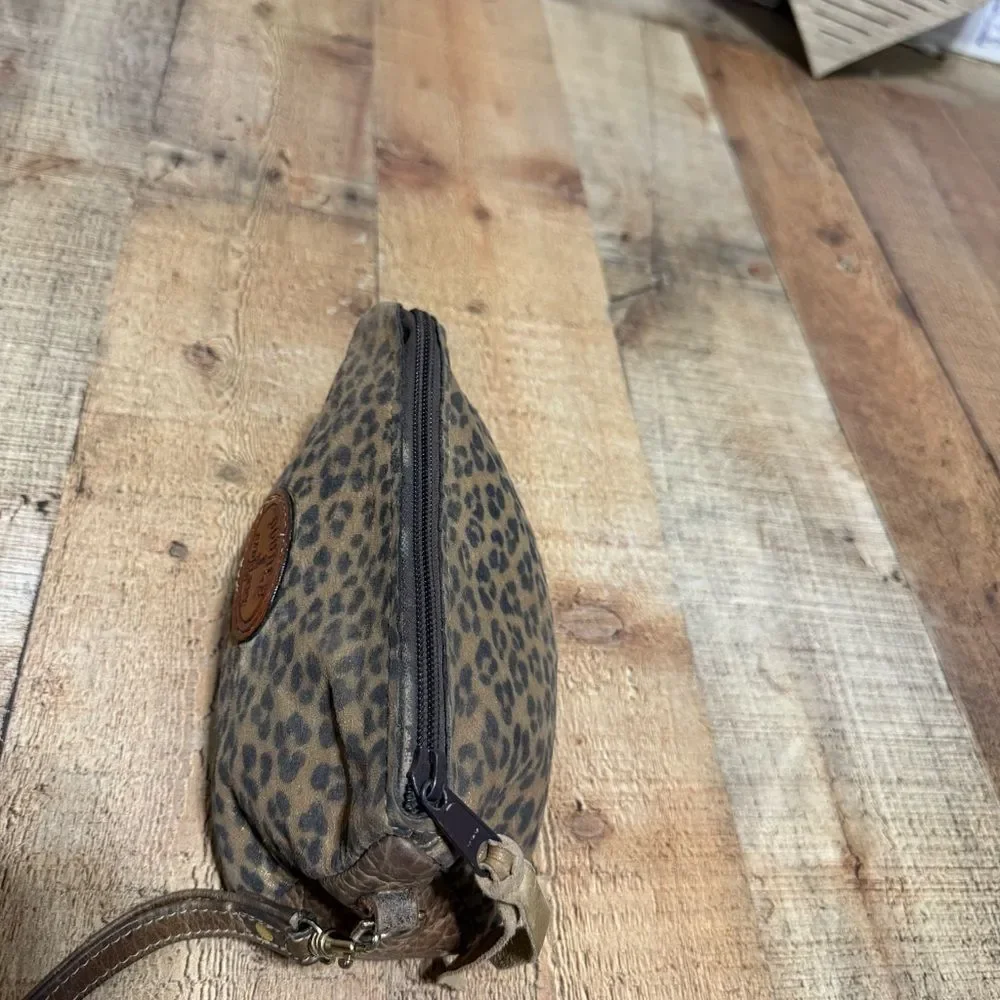 Double J Saddlery Brown Leopard Print Leather Make-up Pouch Has Flaw